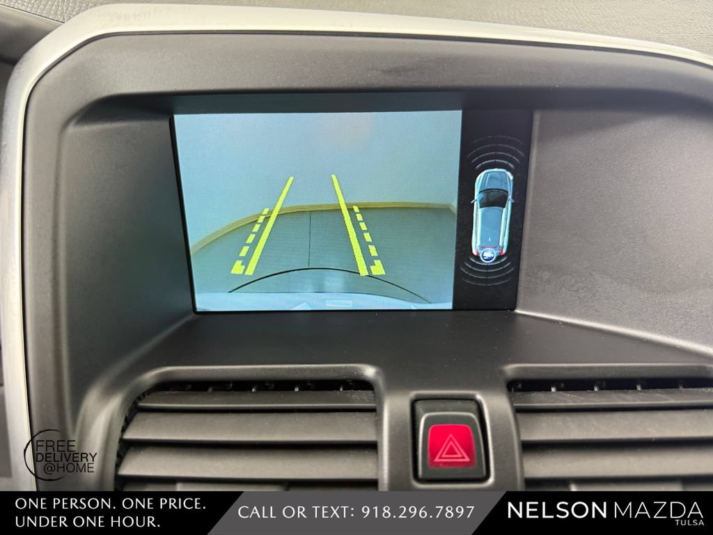 Used 2016 Volvo XC60 T5 w/ Proximity Package FWD image 30