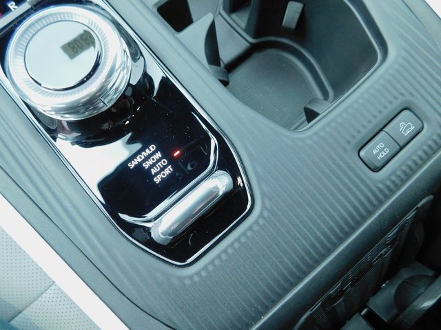 Used 2026 Jeep Cherokee Limited AWD/4WD image 16