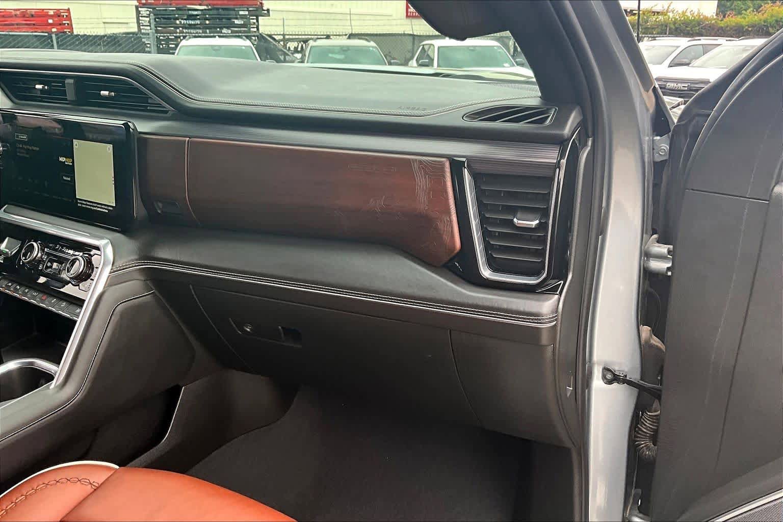 Used 2023 GMC Sierra 1500 Denali Ultimate AWD/4WD image 19