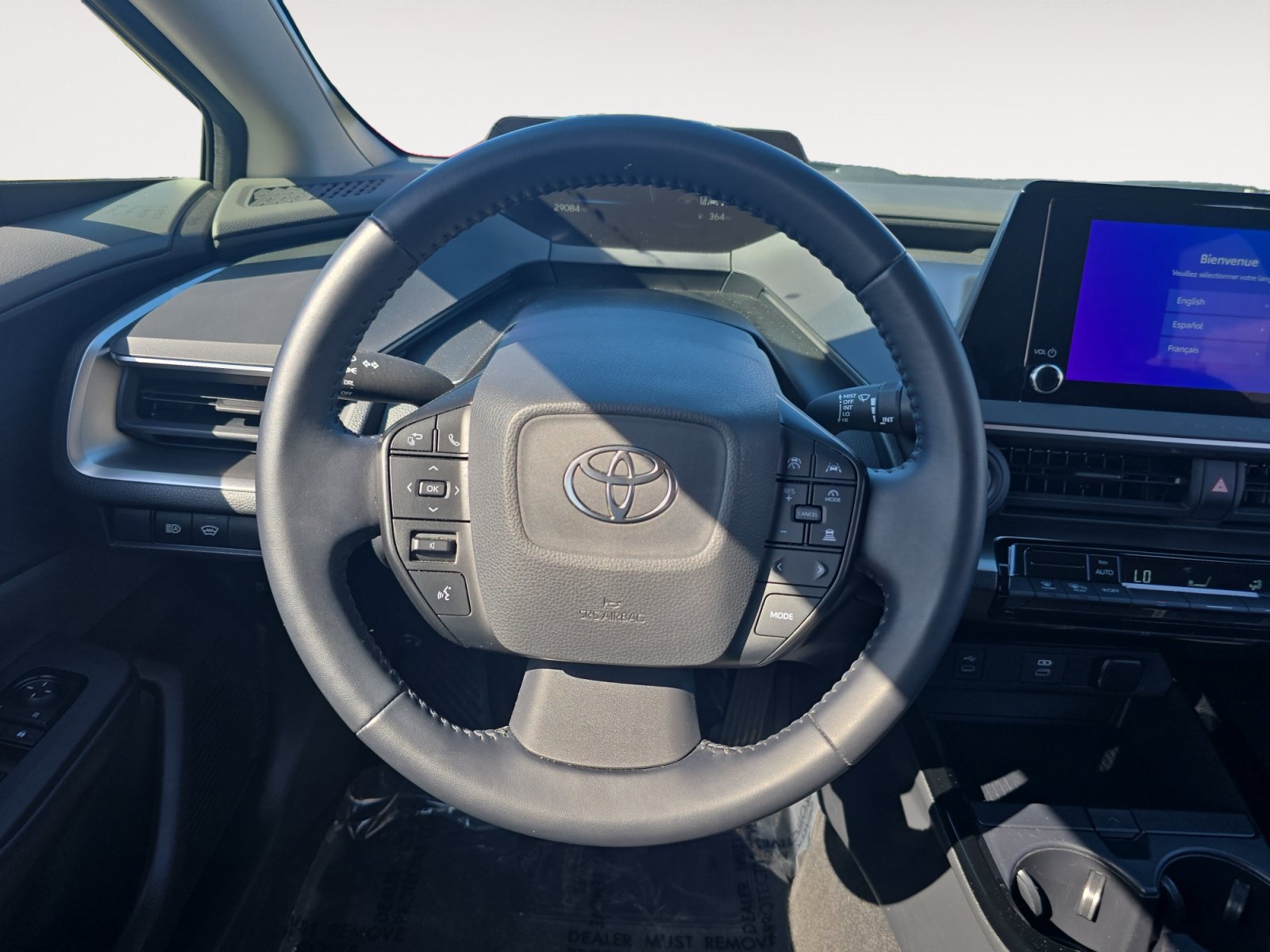 Certified 2025 Toyota Prius LE FWD image 12