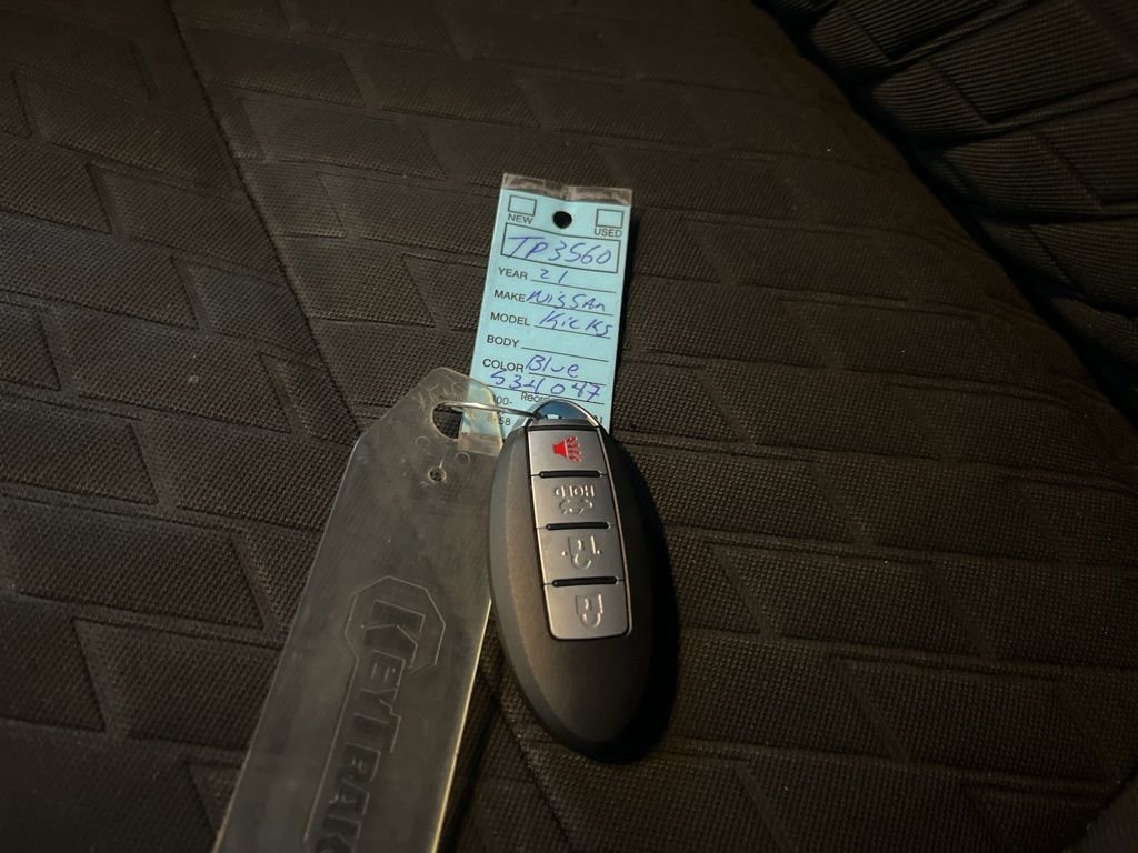 Used 2021 Nissan Kicks S image 72