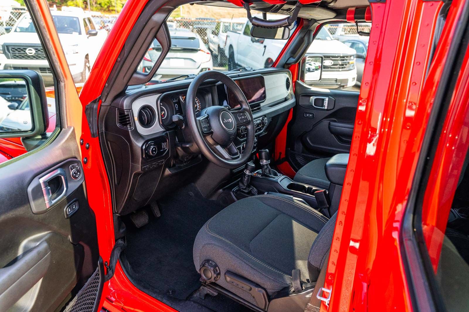 Used 2024 Jeep Gladiator Sport AWD/4WD image 20