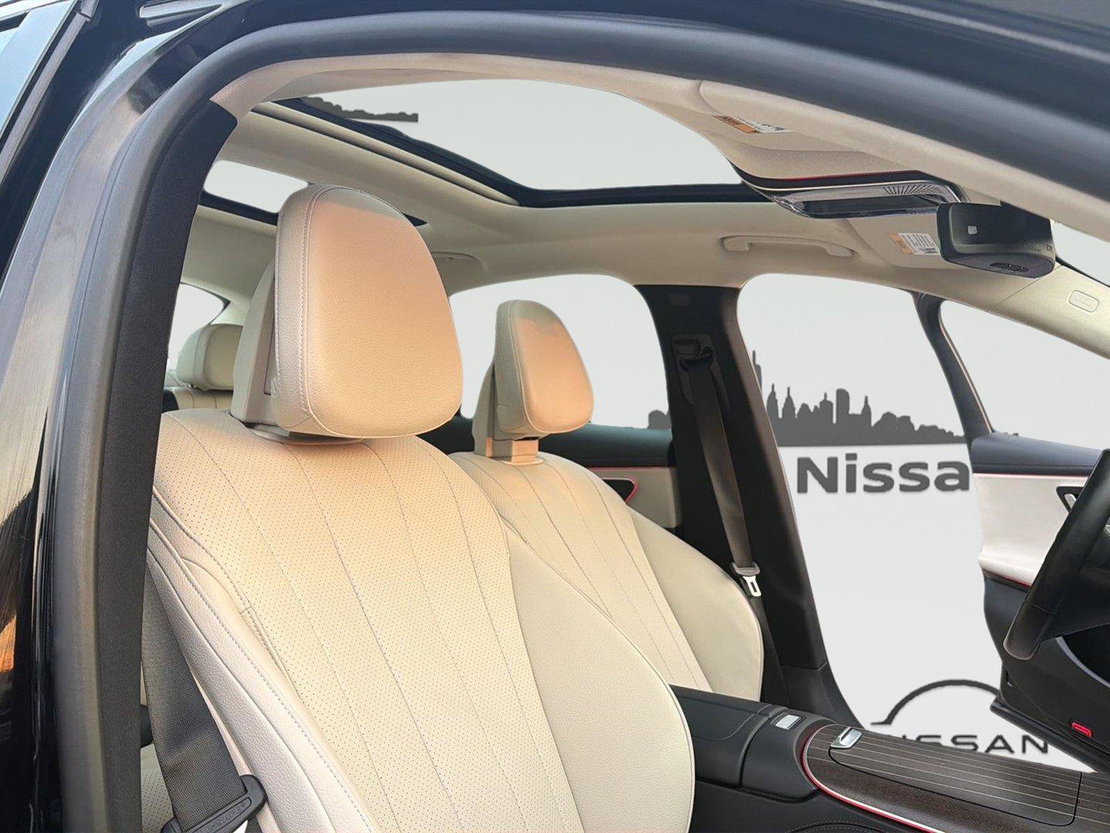Used 2025 Mercedes-Benz E 350 4MATIC Sedan w/ Winter Package image 39