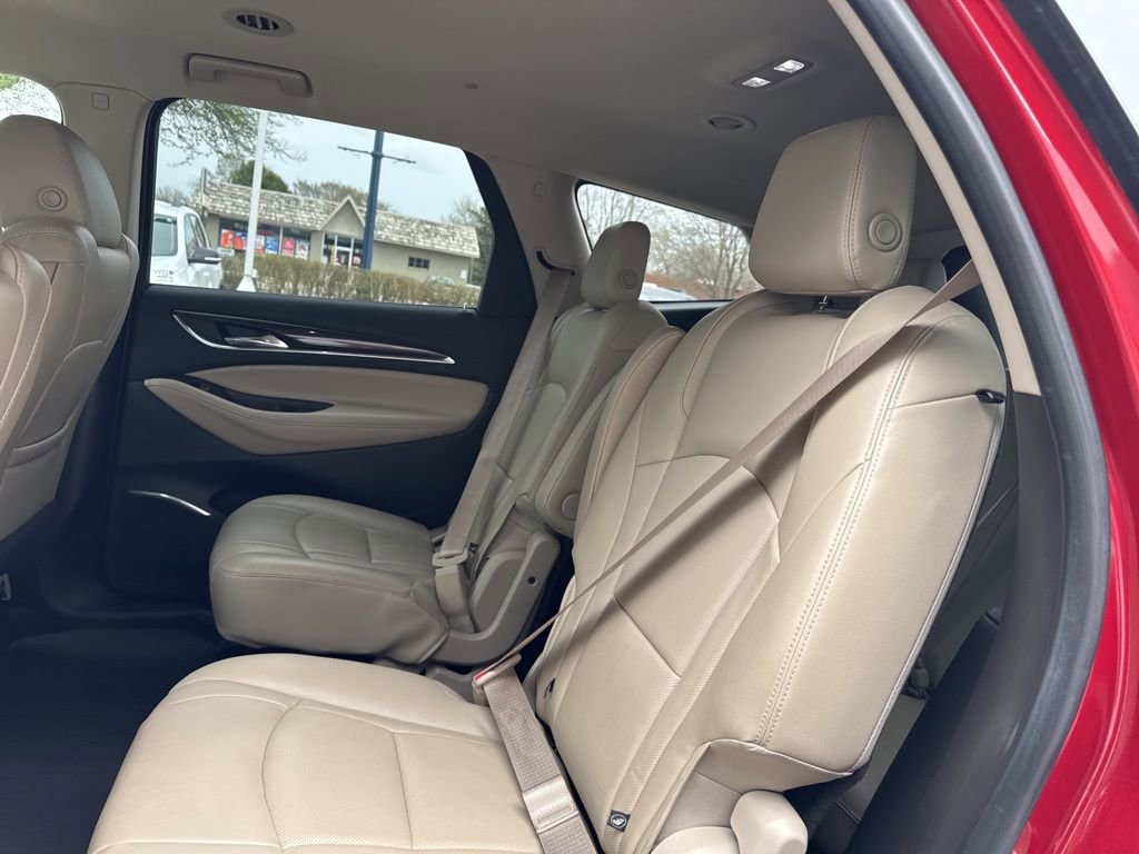 Certified 2018 Buick Enclave Essence FWD image 35