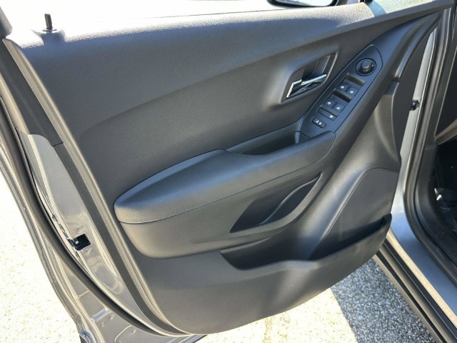 Certified 2020 Chevrolet Trax LS FWD image 16