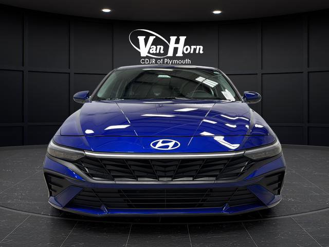 Used 2024 Hyundai Elantra SEL image 8