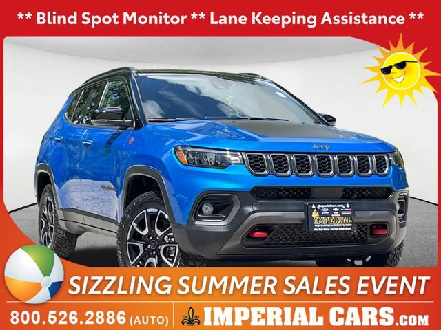 Used 2017 Chrysler Pacifica Touring-L FWD image 1