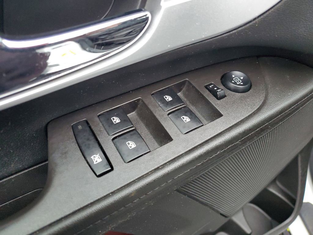 Used 2015 Chevrolet Equinox LS image 22