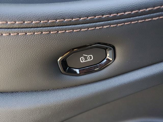 New 2026 Jeep Cherokee Limited image 18