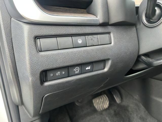 Certified 2024 Nissan Rogue Platinum AWD/4WD image 13