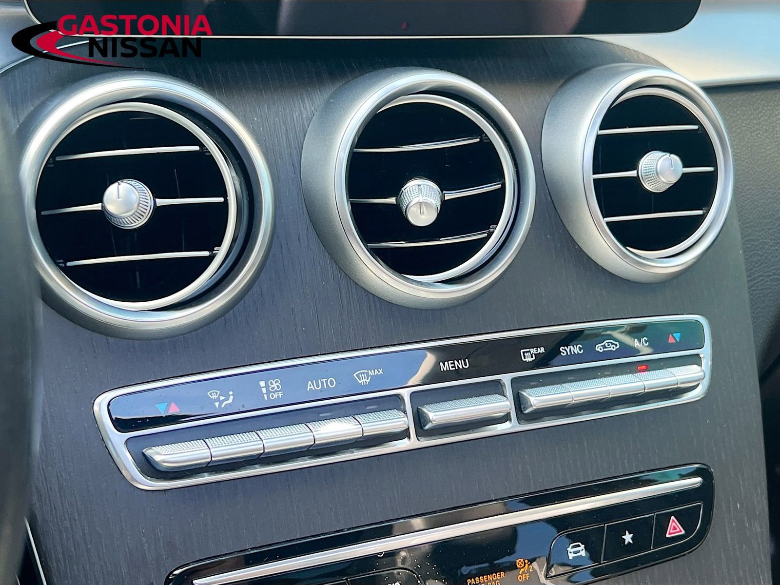 Used 2021 Mercedes-Benz GLC 300 image 21