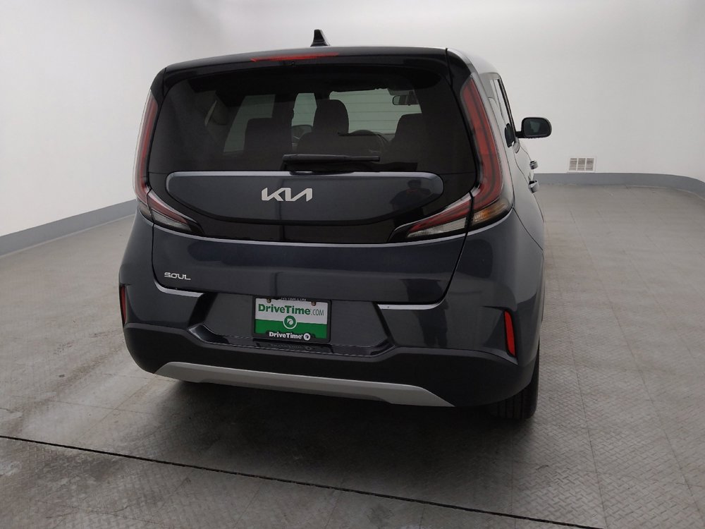 Used 2024 Kia Soul LX w/ LX Technology Package image 7