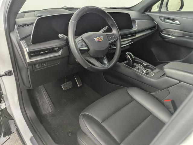 Used 2024 Cadillac XT4 Sport AWD/4WD image 11