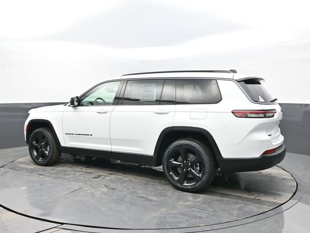 New 2026 Jeep Grand Cherokee L Limited image 3