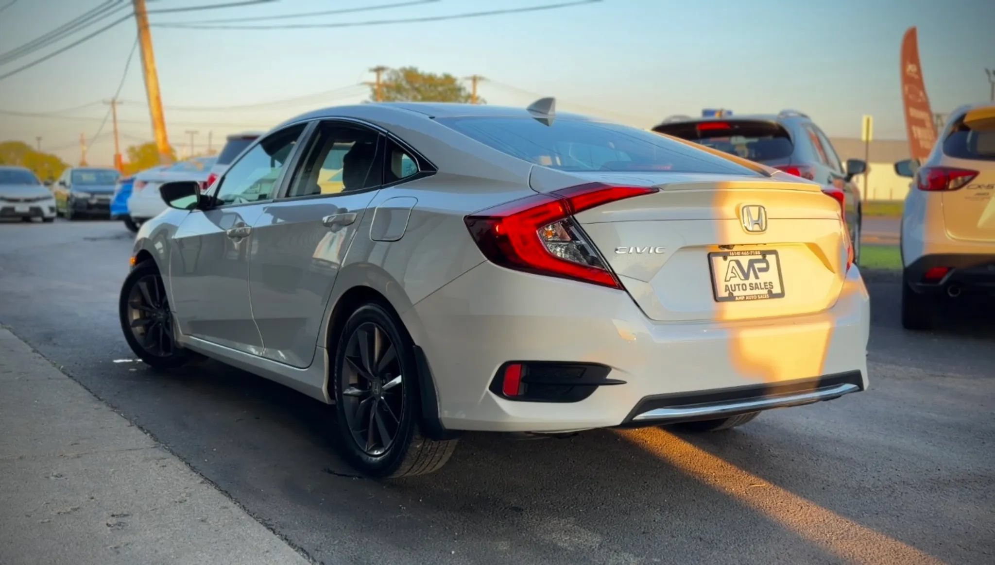 Used 2020 Honda Civic EX image 4