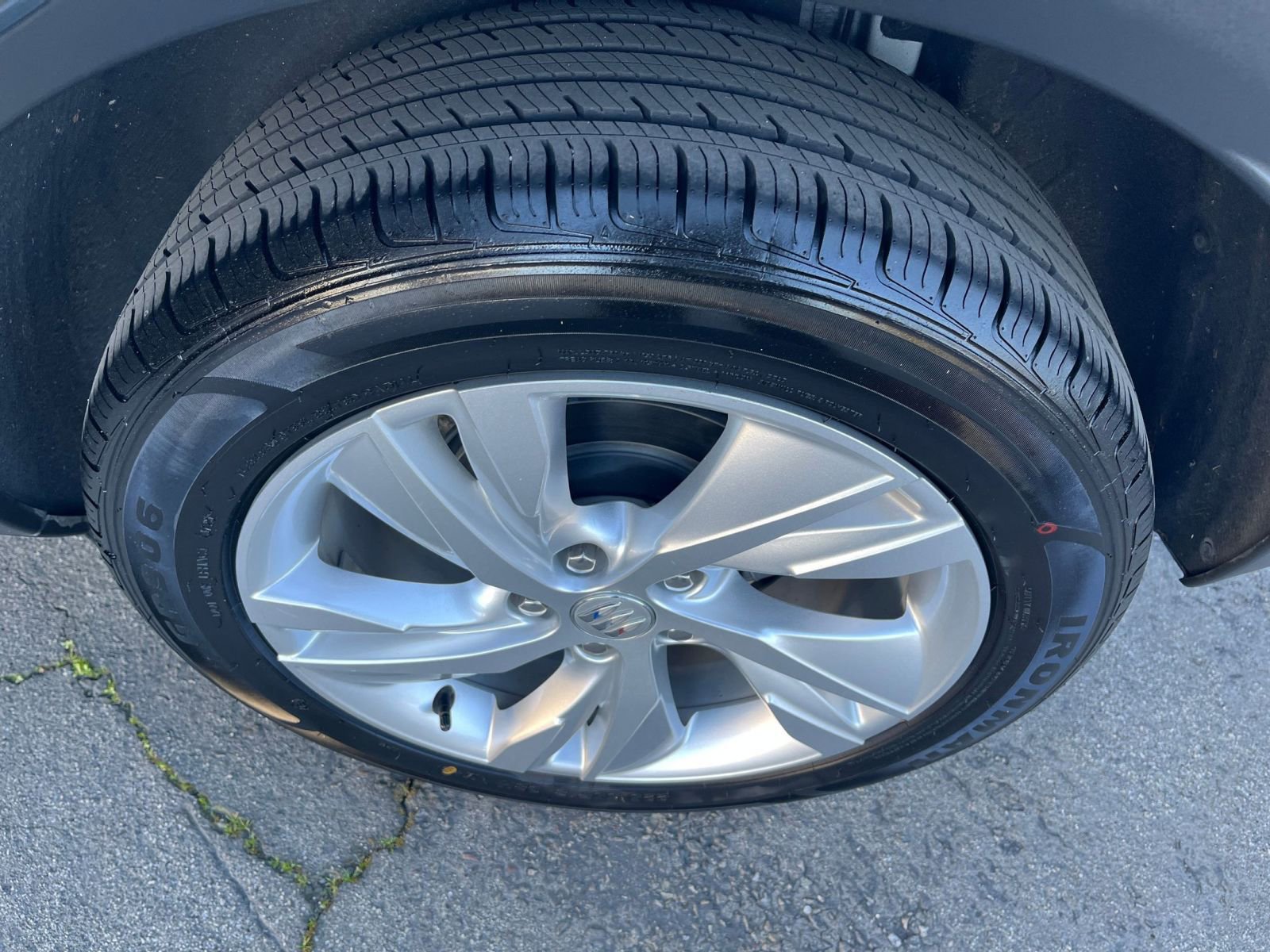 Used 2025 Buick Encore GX Preferred image 29