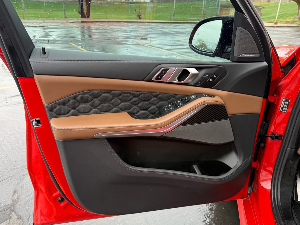 Used 2023 BMW X5 M w/ Competition Package image 9