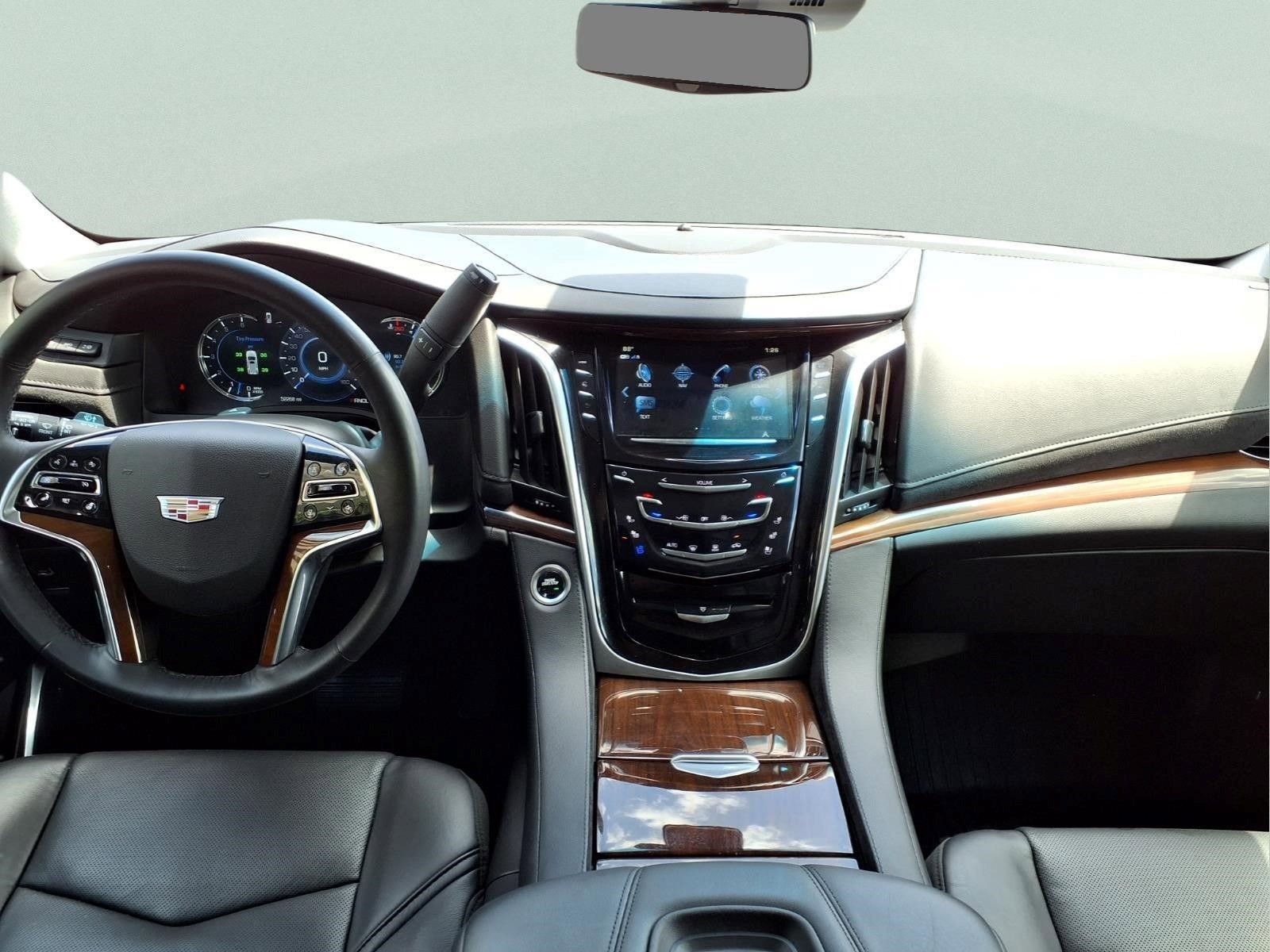 Used 2020 Cadillac Escalade Premium Luxury w/ Escalade Sport Edition AWD/4WD image 14