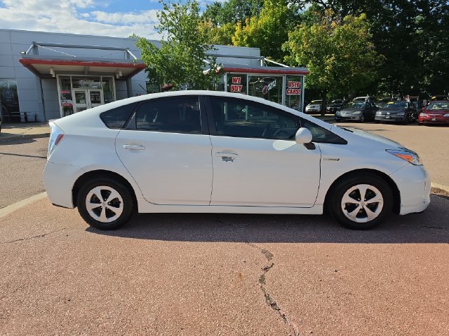 Used 2013 Toyota Prius Two FWD image 6