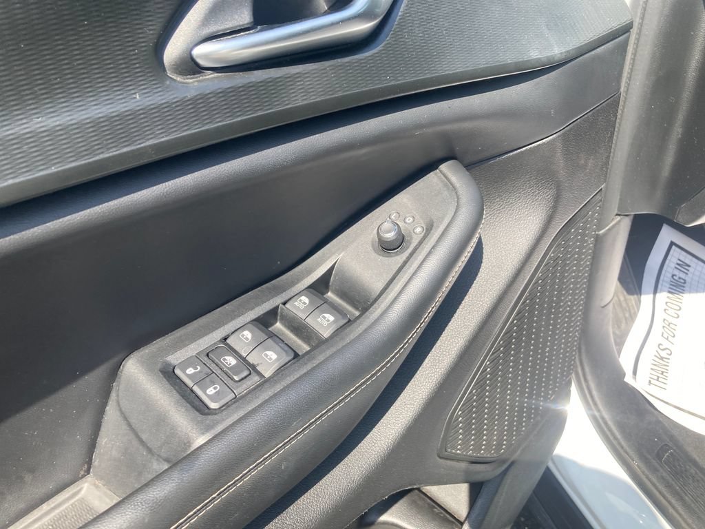 Used 2023 Jeep Grand Cherokee L Laredo AWD/4WD image 14