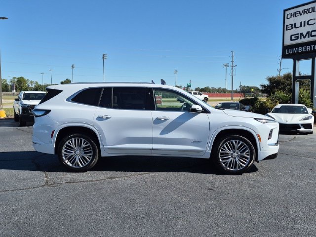 New 2027 Buick Enclave Avenir w/ LPO, Floor Liner Package FWD image 2