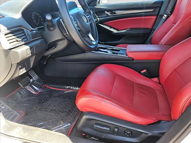 Used 2019 Honda Accord Sport image 15
