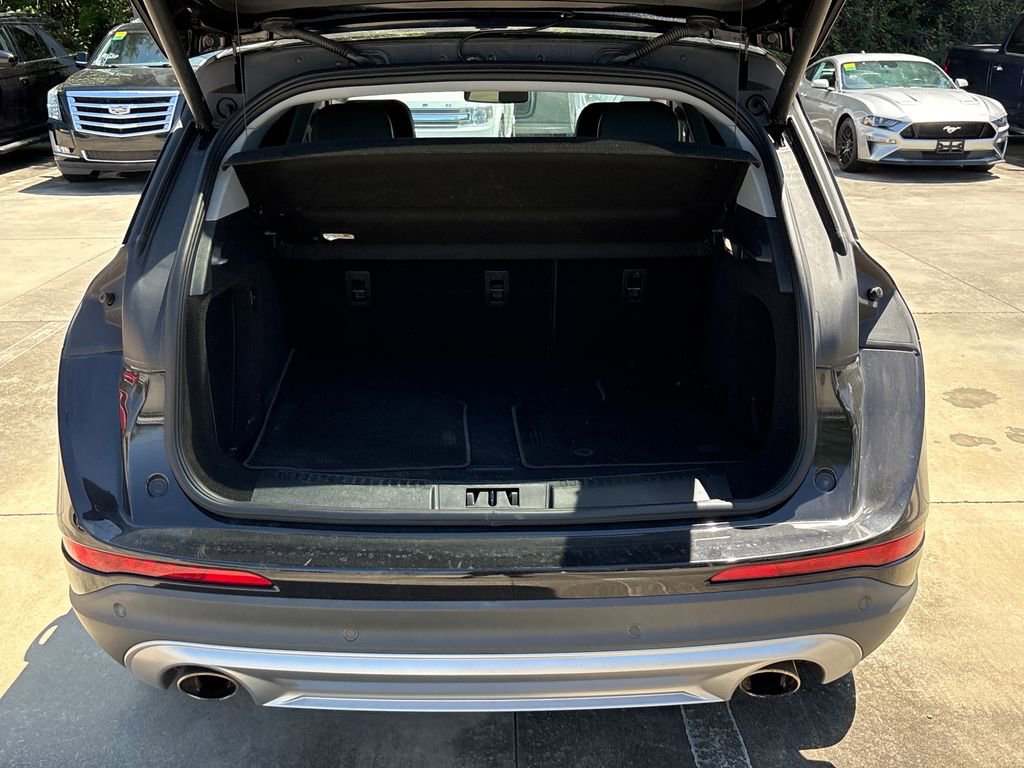 Used 2020 Lincoln Corsair AWD w/ Equipment Group 101A image 31