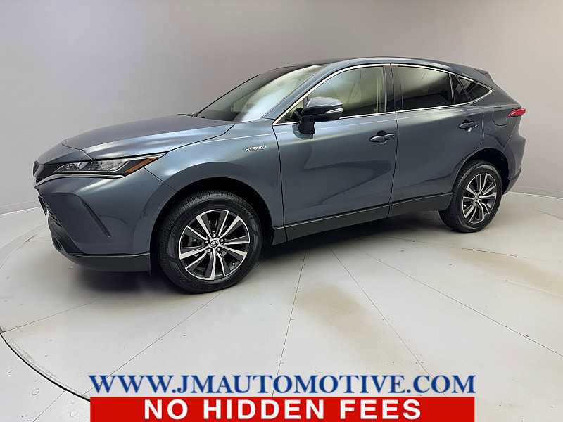 Used 2021 Toyota Venza LE