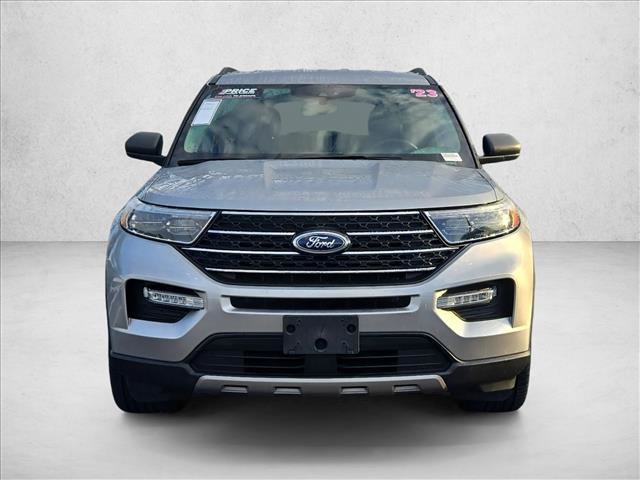 Used 2023 Ford Explorer XLT w/ Equipment Group 202A RWD video 2