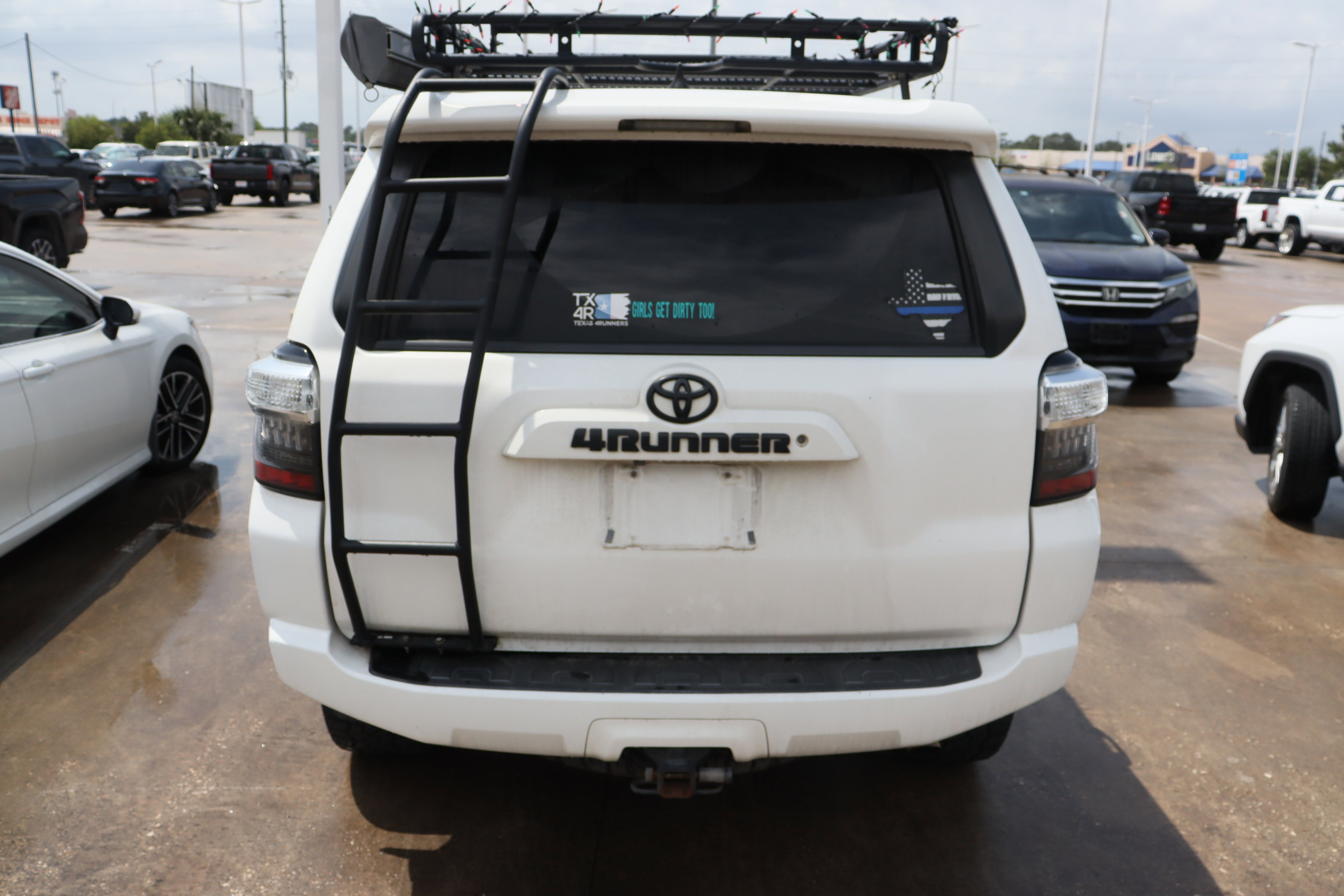 Used 2019 Toyota 4Runner SR5 Premium image 10