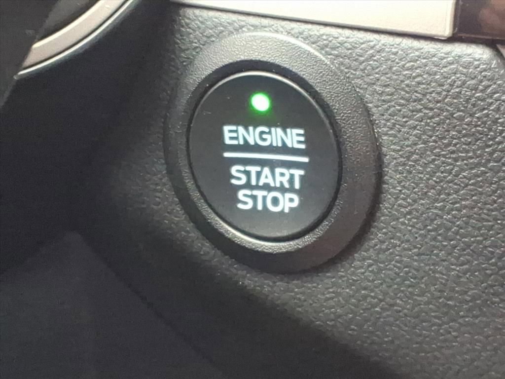 Used 2022 Ford Escape SEL image 27