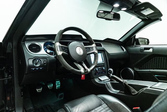 Used 2012 Ford Mustang Shelby GT500 w/ Electronics Pkg RWD image 24