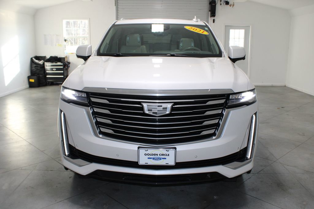 Used 2021 Cadillac Escalade Premium Luxury Platinum w/ Heavy-Duty Trailer Package image 63