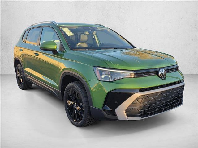 New 2026 Volkswagen Taos SE FWD image 7