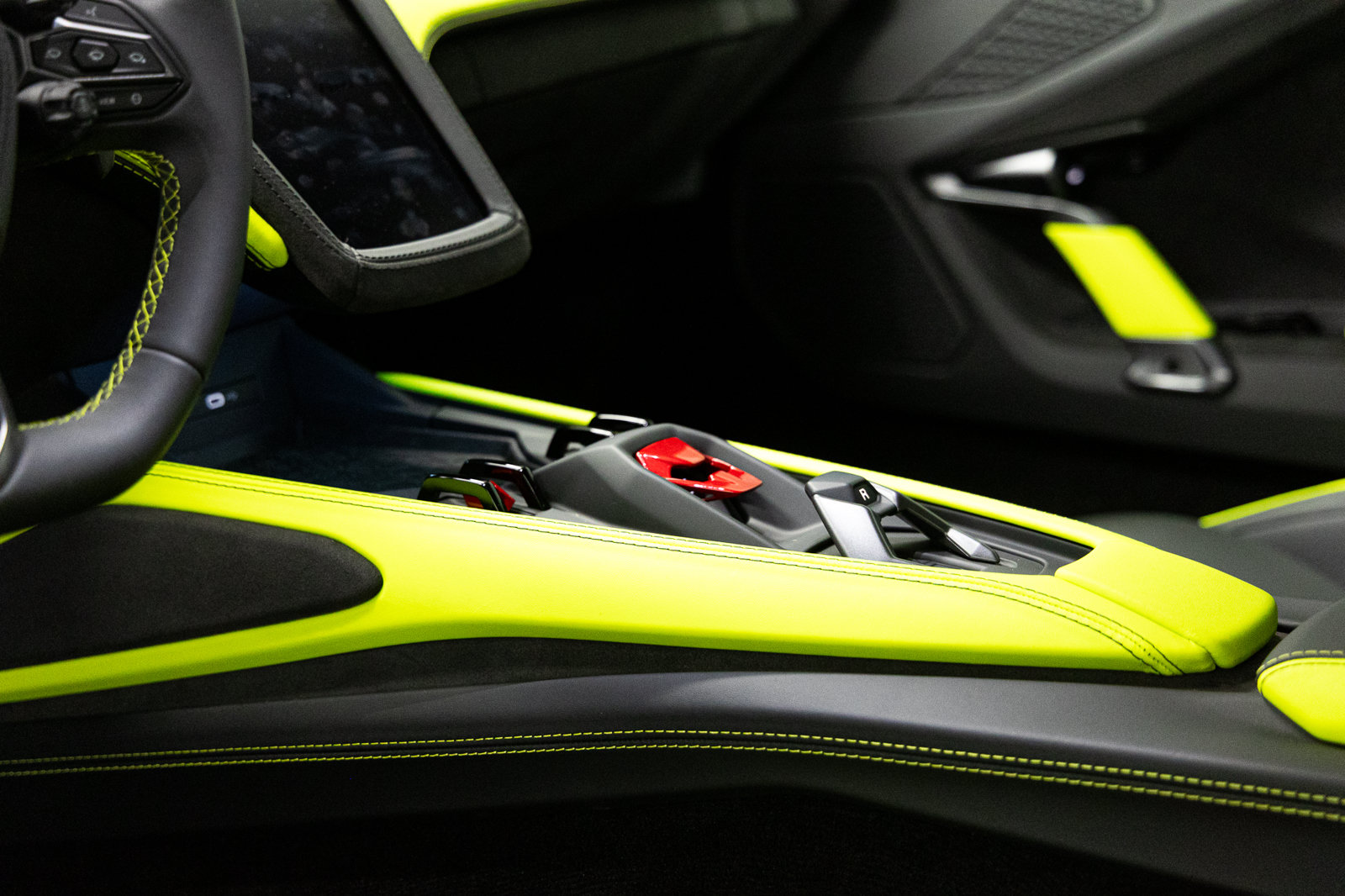 Used 2026 Lamborghini Temerario AWD/4WD image 34