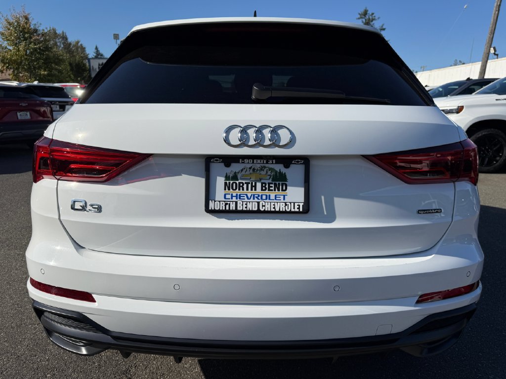 Used 2022 Audi Q3 2.0T Premium w/ Convenience Package AWD/4WD image 6
