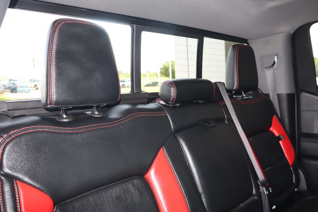 Used 2022 Chevrolet Silverado 1500 RST w/ Redline Edition AWD/4WD image 44