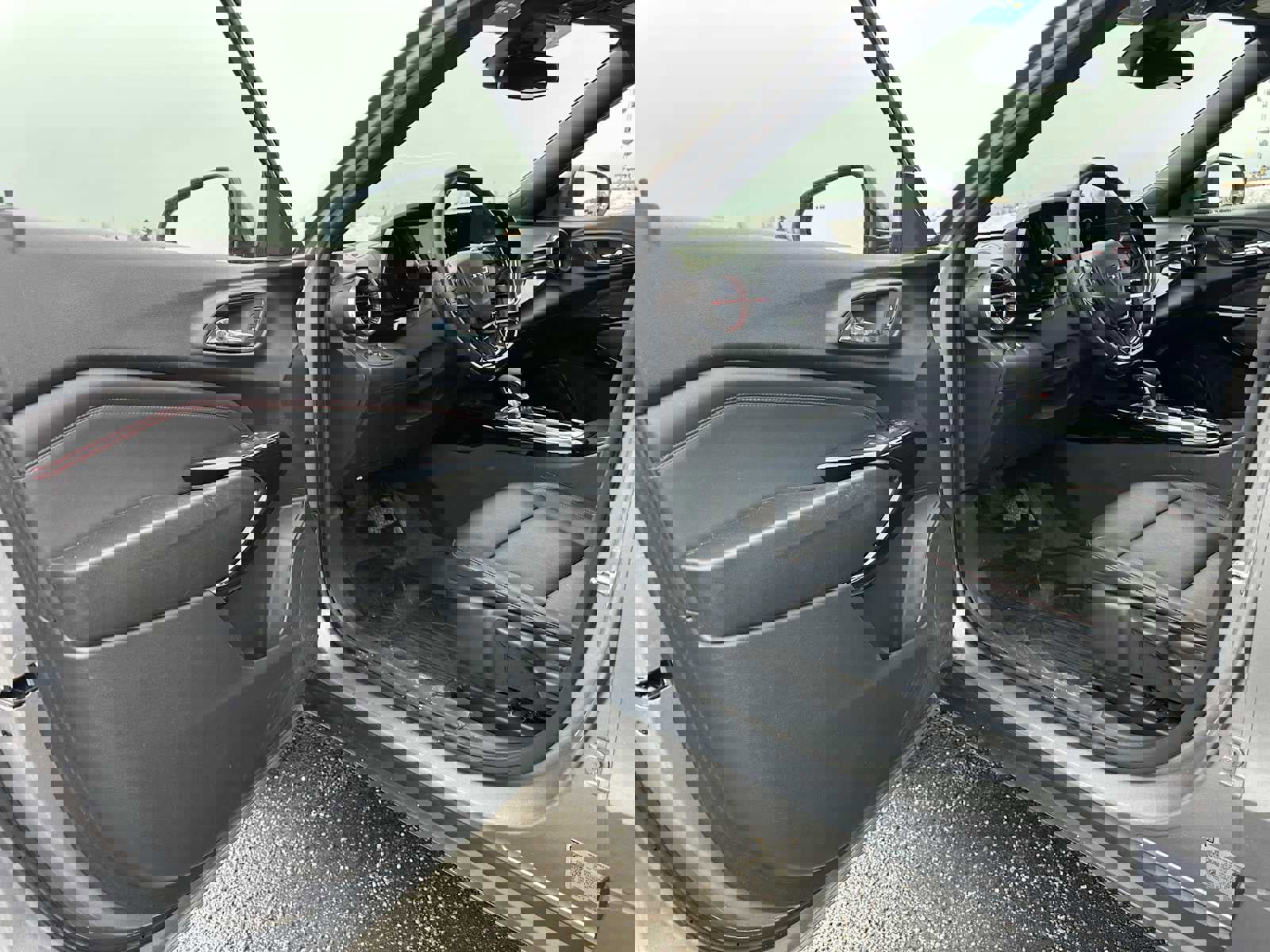 Certified 2024 Chevrolet Trax RS w/ Driver Confidence Package image 19