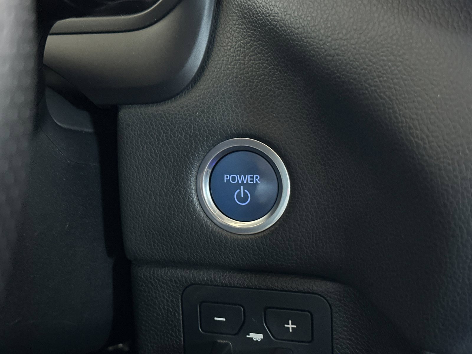 Used 2023 Toyota Sequoia SR5 image 22
