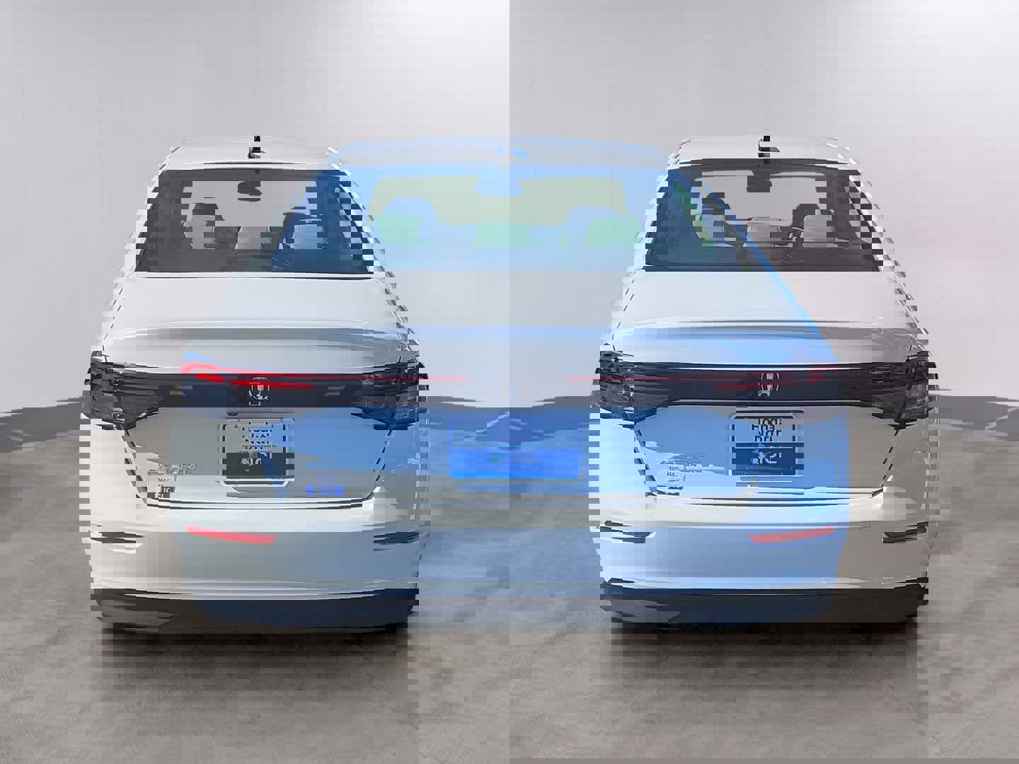 Certified 2025 Honda Accord SE image 5