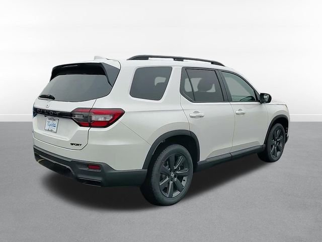 New 2026 Honda Pilot Sport image 7