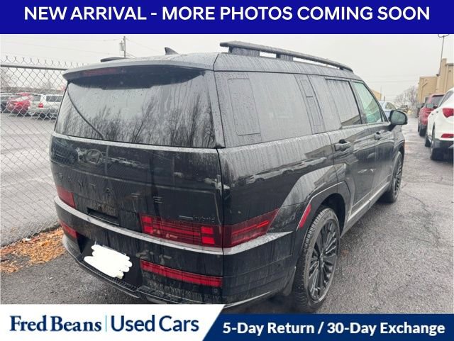 Used 2025 Hyundai Santa Fe Calligraphy image 3