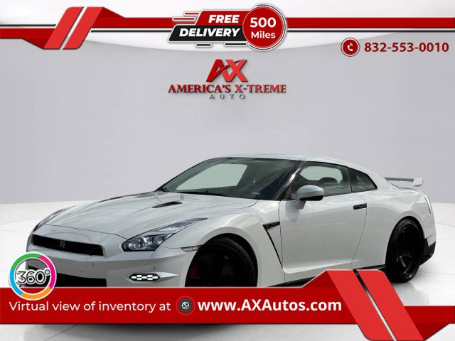 Used 2024 Nissan GT-R w/ Floor Mat Package