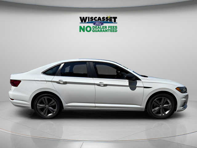 Used 2021 Volkswagen Jetta R-Line w/ R-Line Cold Weather Package FWD image 6