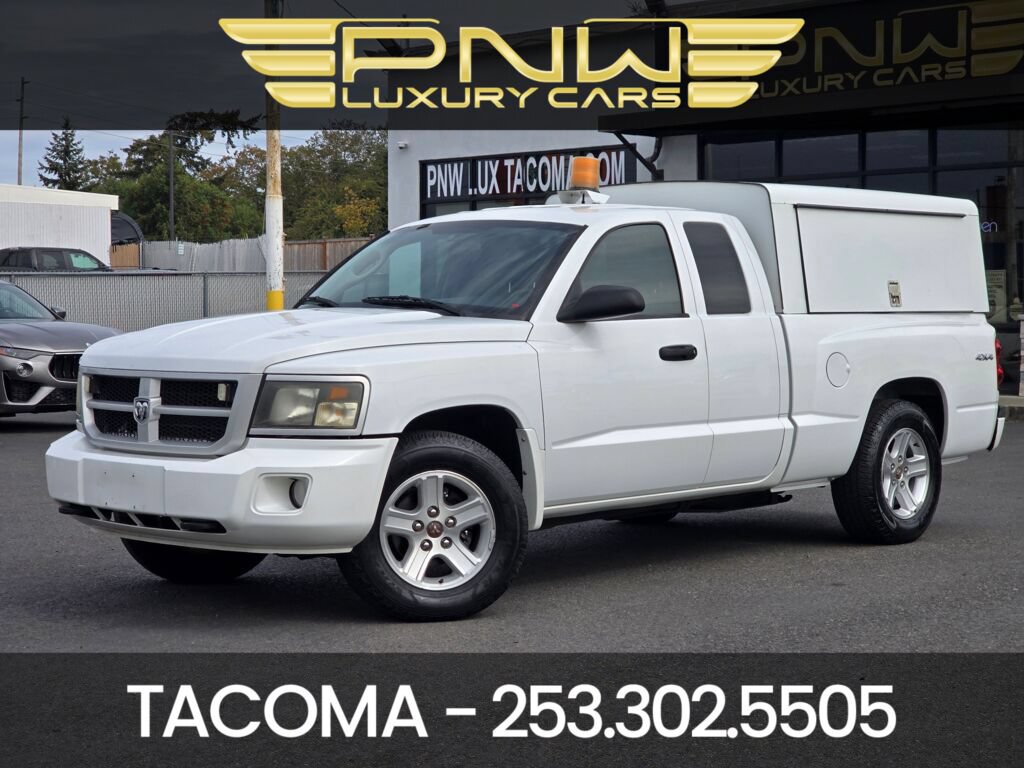 Used 2011 Dodge Dakota Big Horn w/ Skid Plate Group AWD/4WD image 1