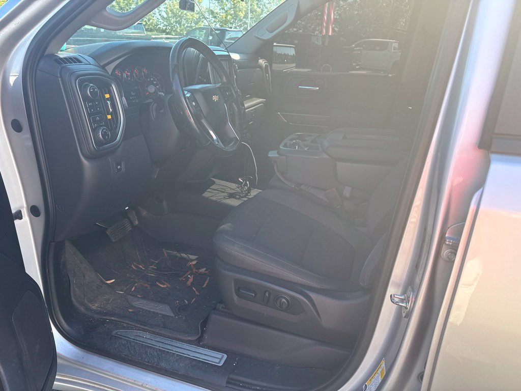 Used 2019 Chevrolet Silverado 1500 LT w/ All-Star Edition AWD/4WD image 6