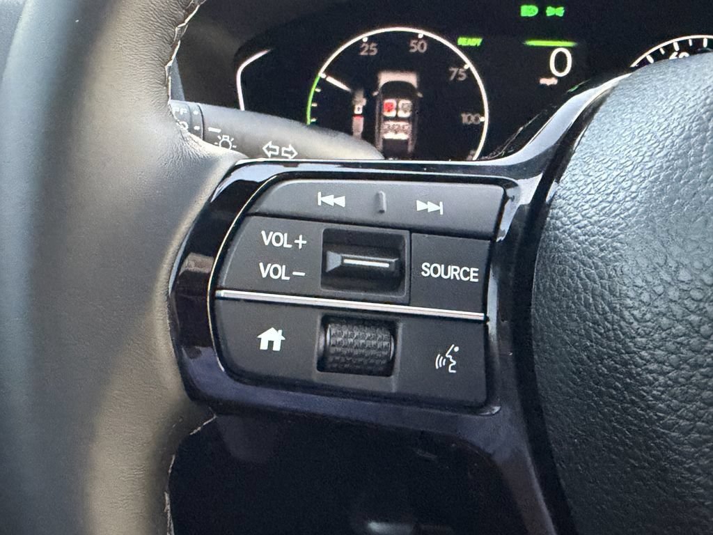 Used 2025 Honda Civic Sport image 29