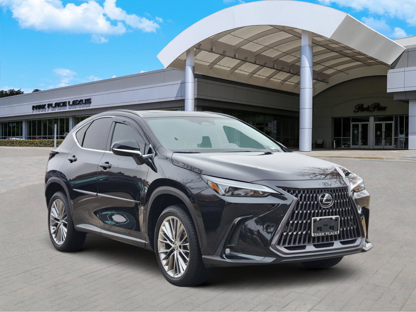 Used 2022 Lexus NX 350h AWD image 2