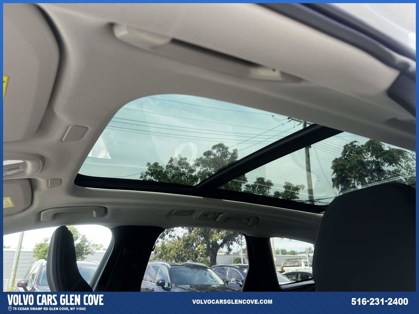 Used 2026 Volvo XC60 B5 Plus w/ Protection Package Premier AWD/4WD image 19