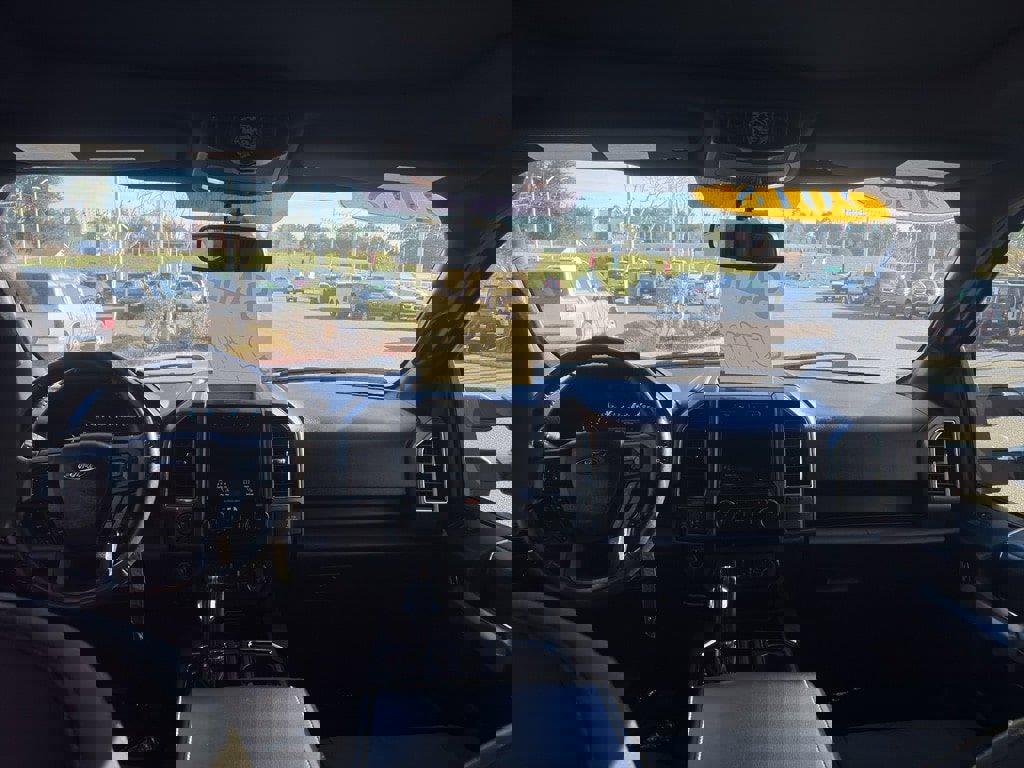 Used 2018 Ford F150 XLT w/ Equipment Group 302A Luxury image 19